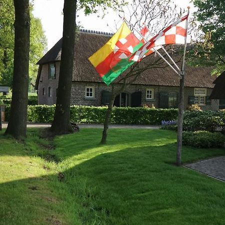 Erfgoed&Logies Den Heijkant Moergestel Exterior foto