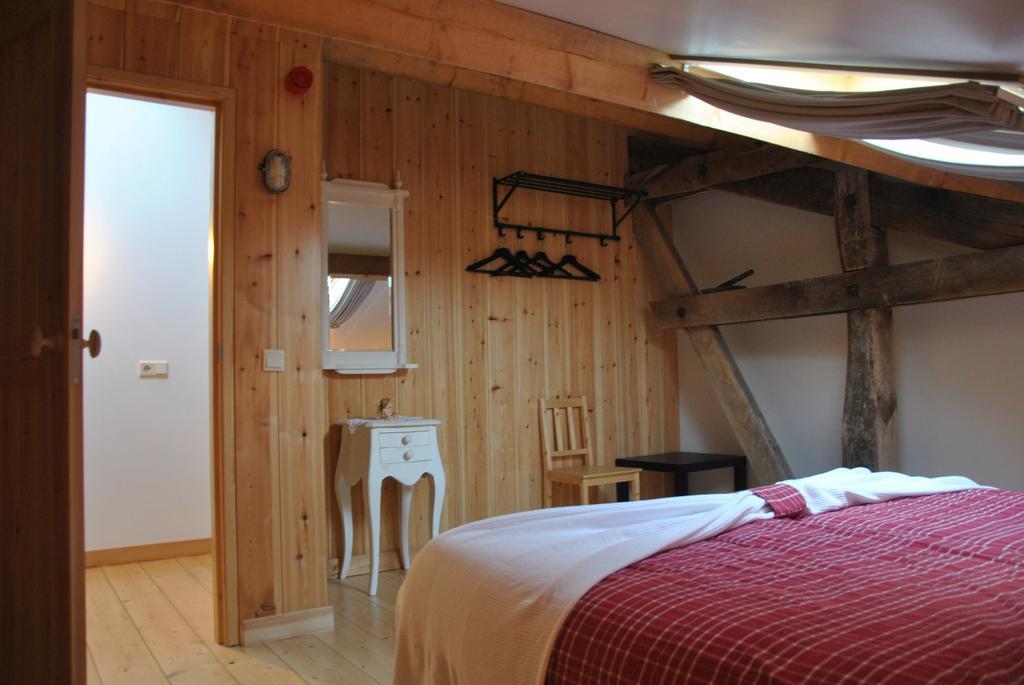 Erfgoed&Logies Den Heijkant Moergestel Zimmer foto